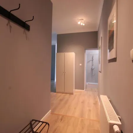 Malibu Ii Apartament Srodmiescie דירה